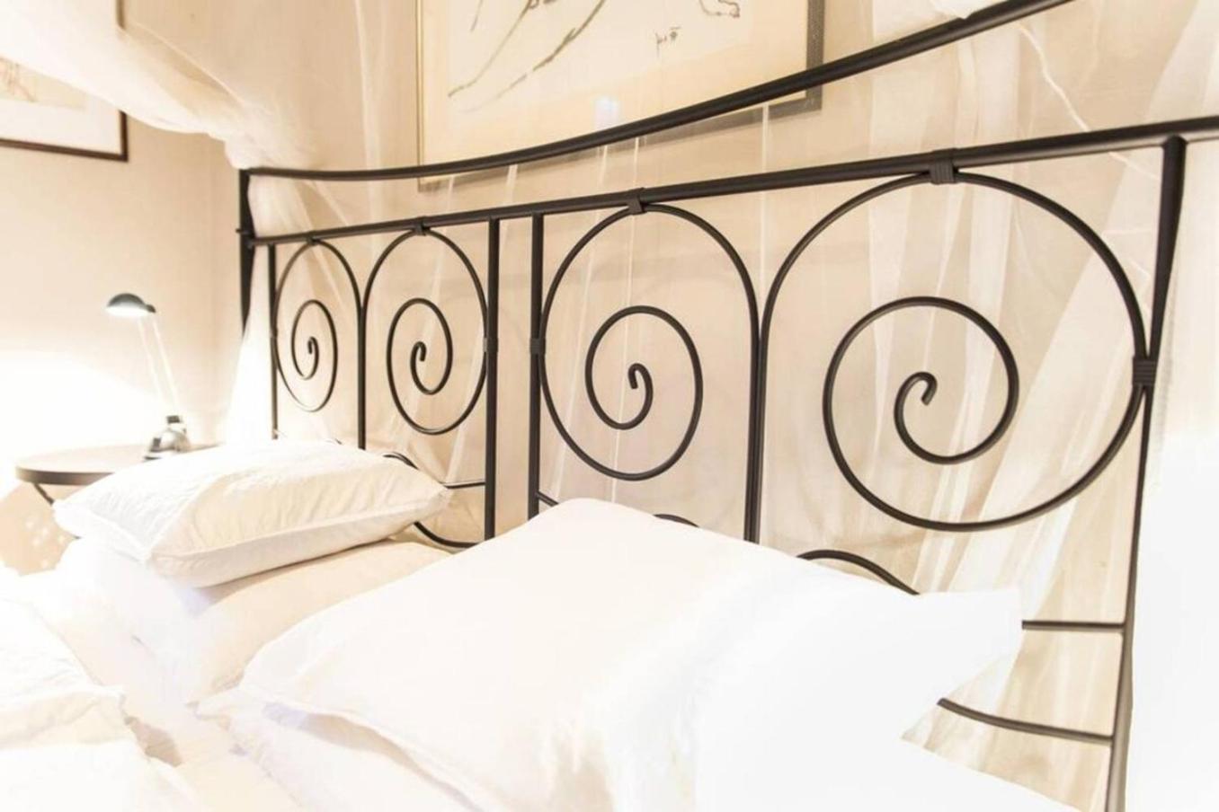House Maharac With 3 Apartments Till 18 Persons Kamno Экстерьер фото