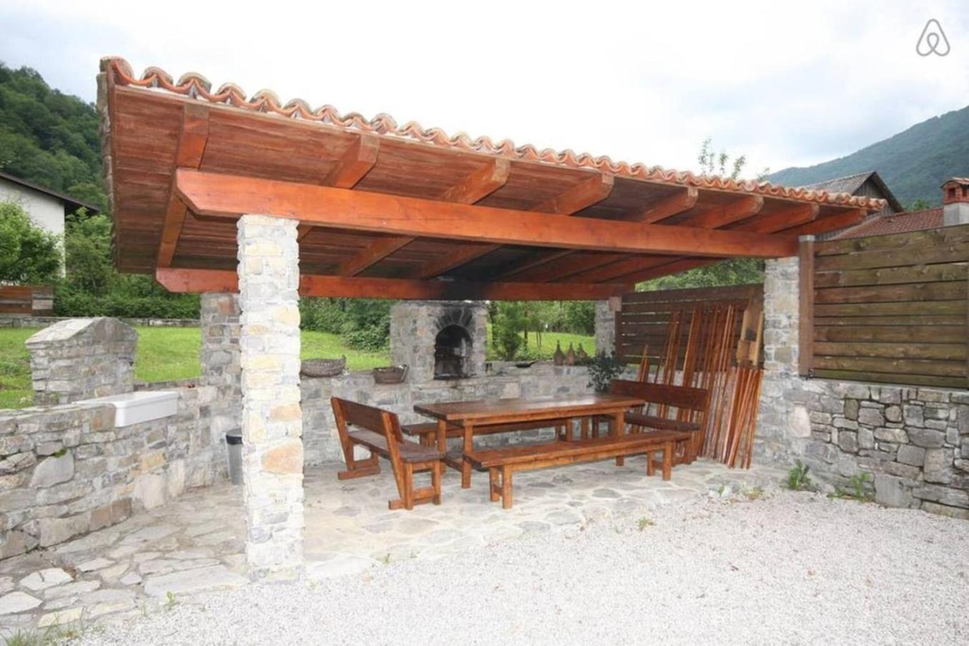 House Maharac With 3 Apartments Till 18 Persons Kamno Экстерьер фото